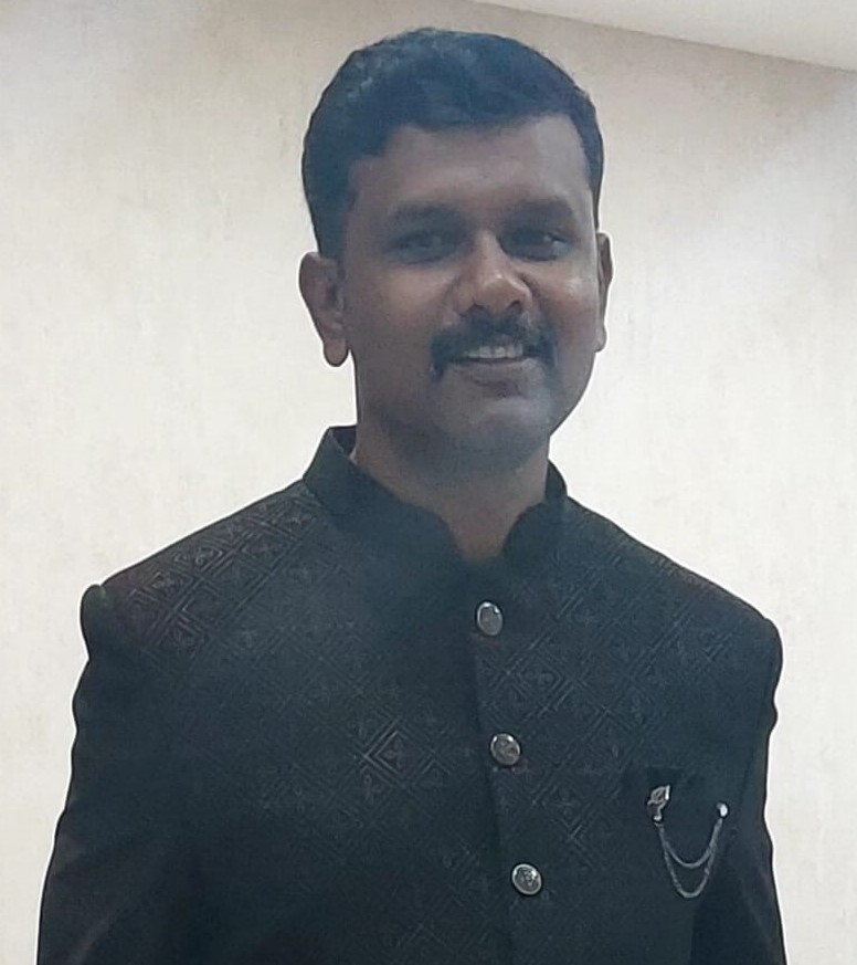 श्री.प्रशांत पाटील ग्रामपंचायत अधिकारी