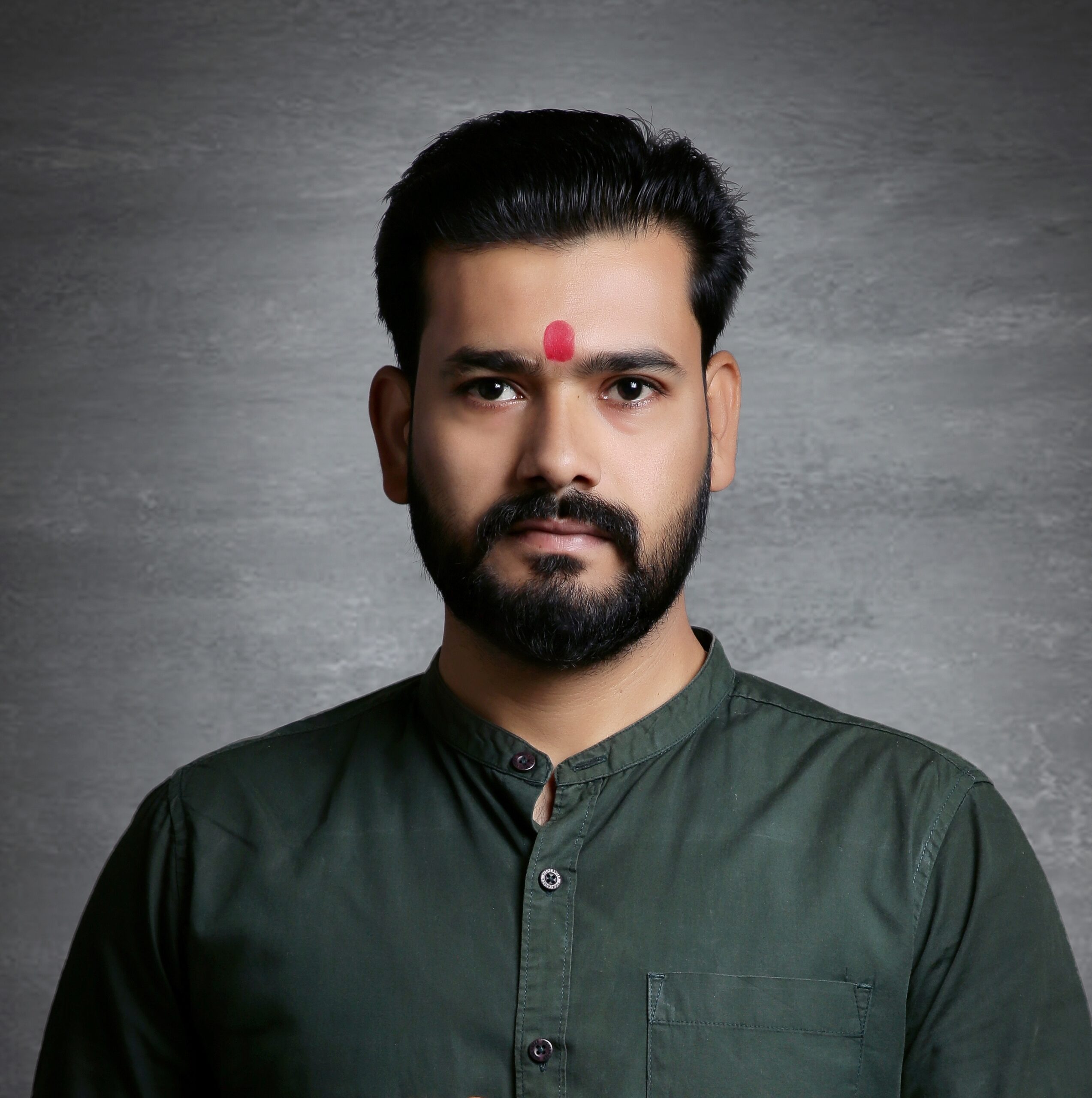 श्री.गणेश गवळी सदस्य