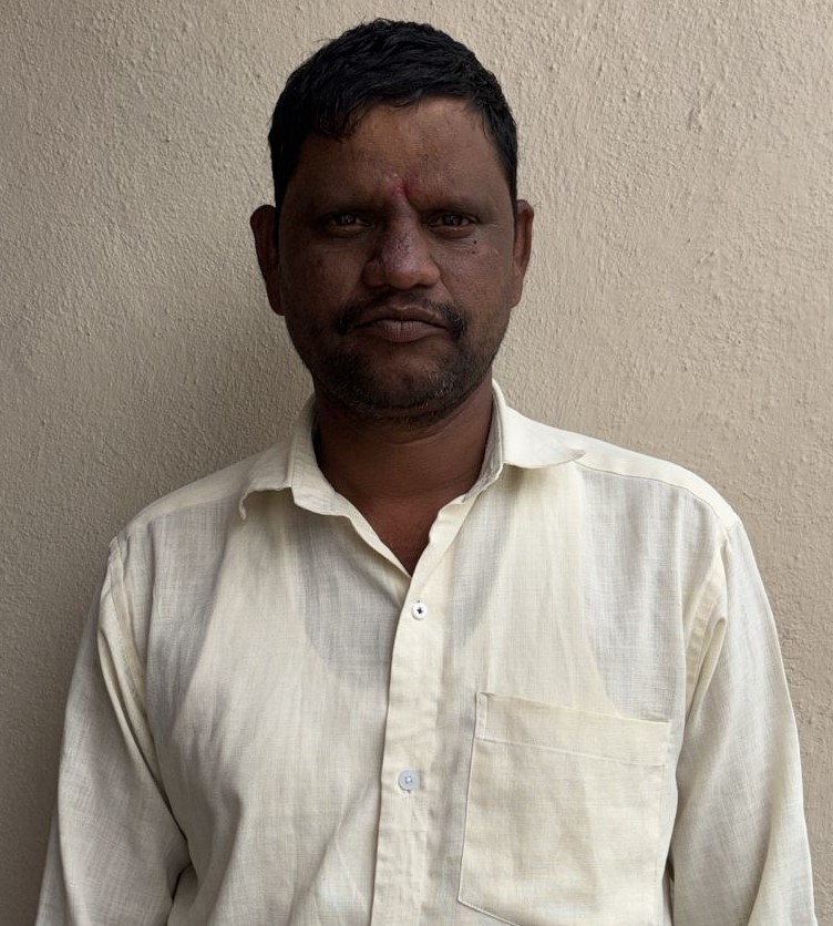 श्री.संजय माने पाणीपुरवठा कर्मचारी